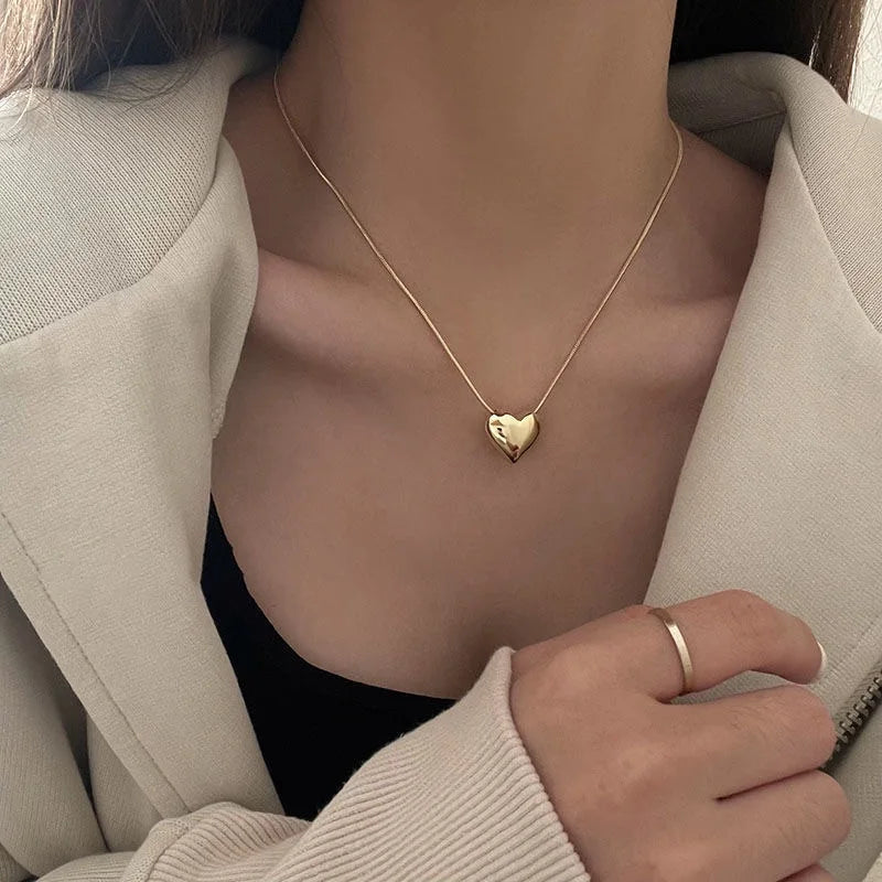 Kpop Love Heart Pendants Necklace for Women Aesthetic Fashion Korean Style Necklaces Snake Bone Chain Y2k Jewelry Birthday Gifts