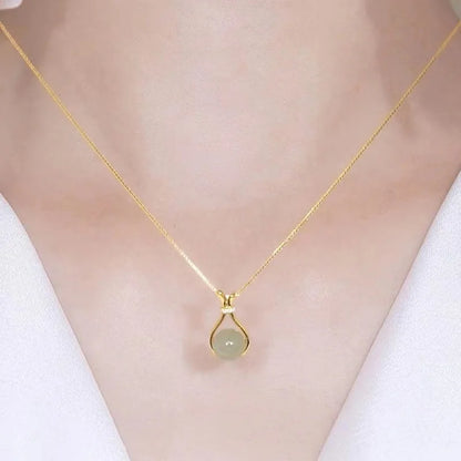 Stainless Steel Fashion light green jade Pendant  Necklaces For Women Trendy Retro Style Female Clavicle Chain Jewelry