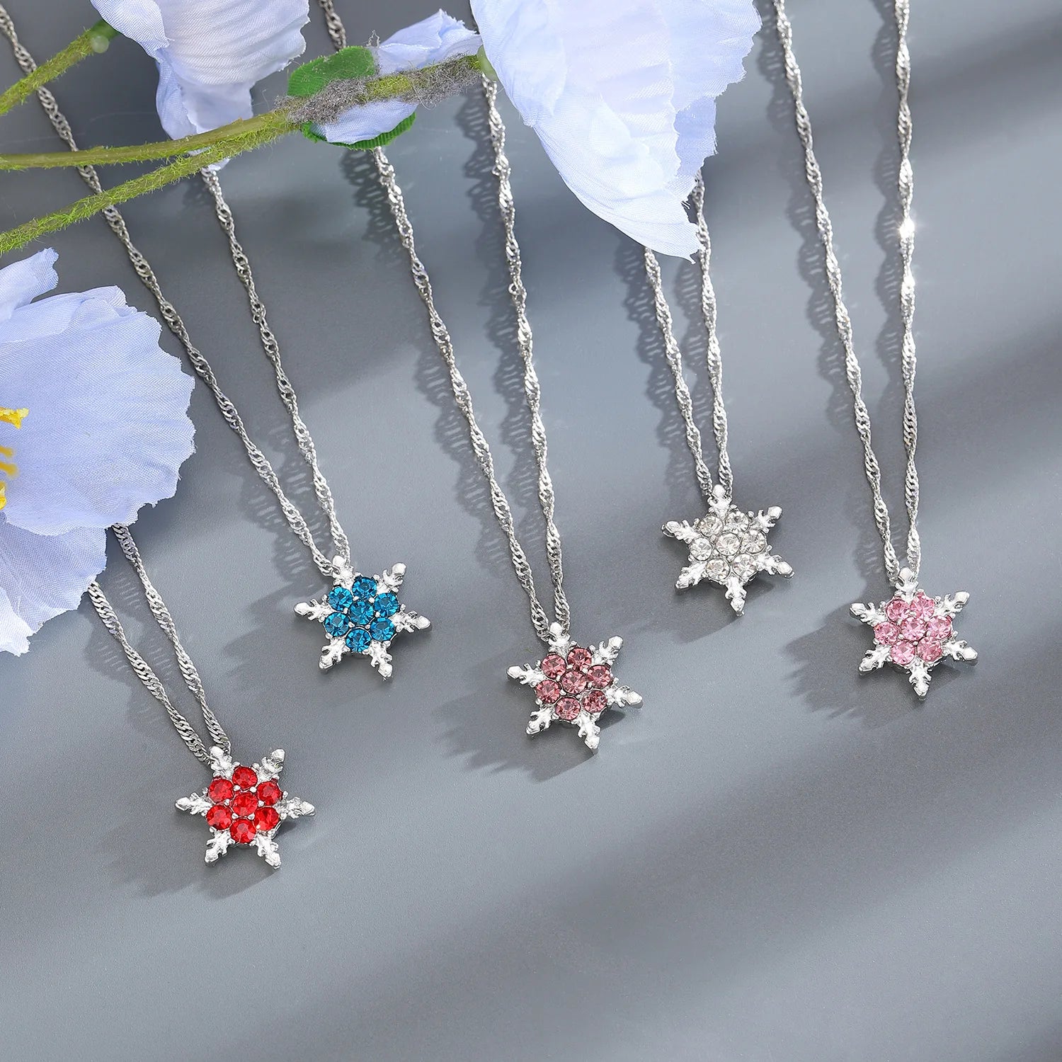 Trendy Colorful Zircon Christmas Snowflake Pendant Necklace for Women Jewelry Dainty Xmas Choker Neck Chain New Year Gift Collar