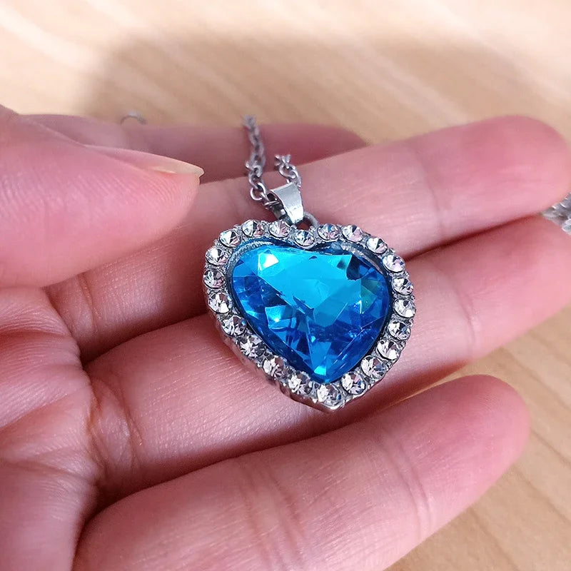 2024 New Titanic Heart of Ocean Blue Heart Chain Necklace Love Forever Pendent Women Jewelry Gift for Girlfriend B-43